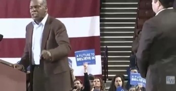 Danny Glover's rousing introduction of Bernie Sanders in Greenville, South Carolina