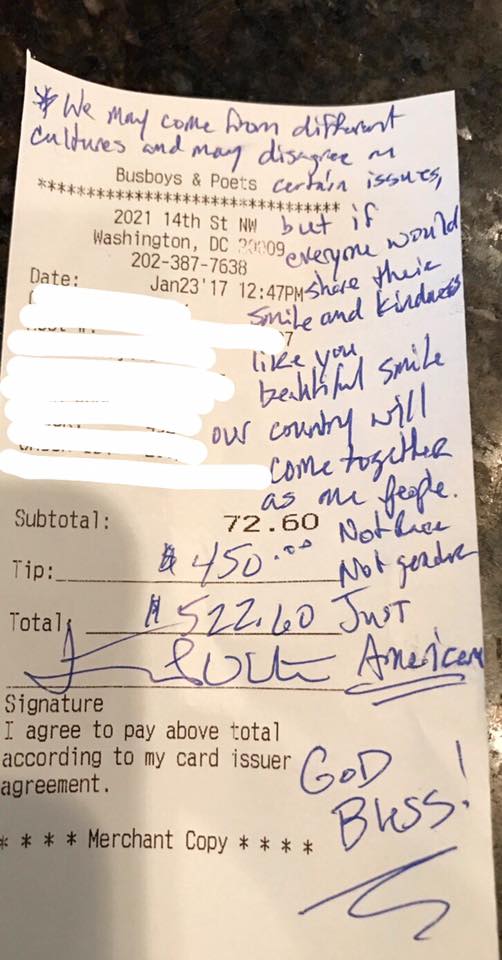 Texas Republican leaves huge tip for black waitress with a special message