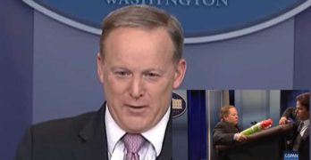 Trump Press Secretary Sean Spicer threatens SNL podium move against reporter 1