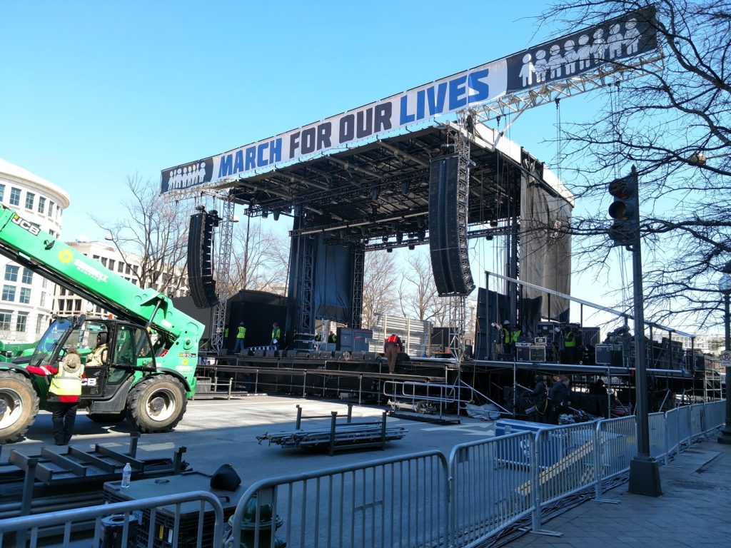 March for our lives - Capitol view behind stage 08