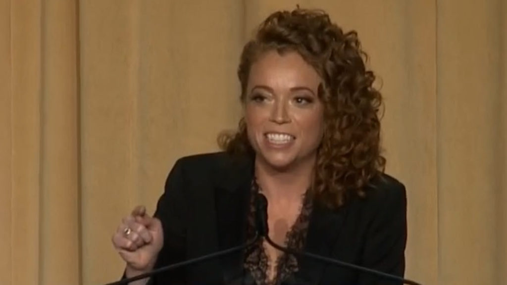 Michelle Wolf rips Sarah Huckabee Sanders at White House Correspondents' Dinner (VIDEO)