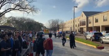 One dead at Texas' Bellaire High School shooting